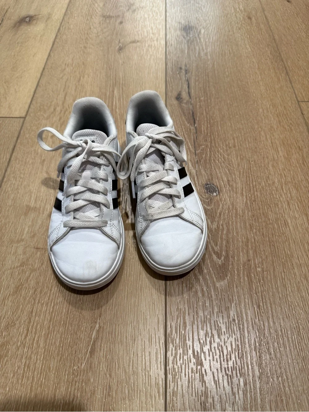adidas classic low